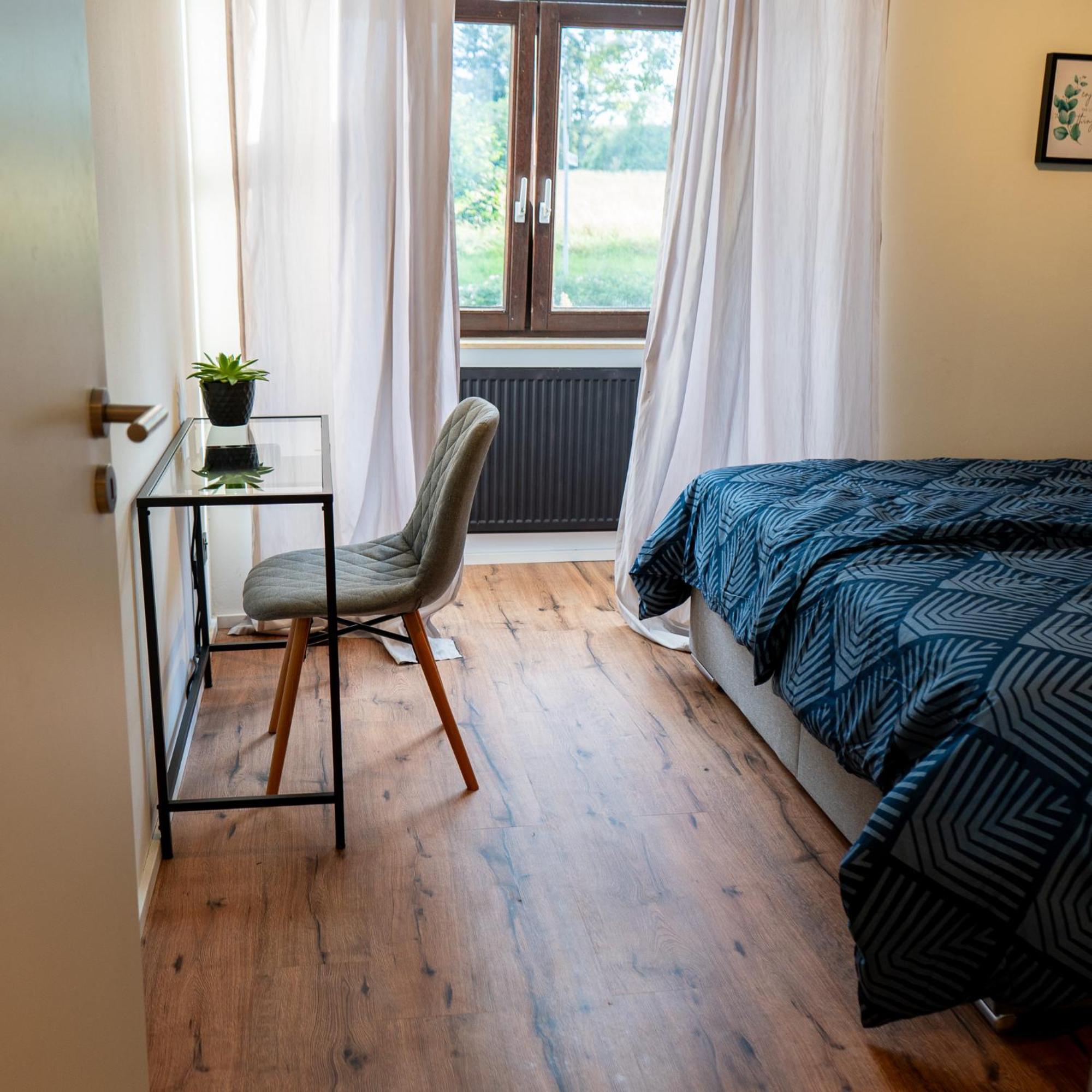 M Apartment Charme - Gemuetlich Geraeumig Heimisch Ландау  Экстерьер фото